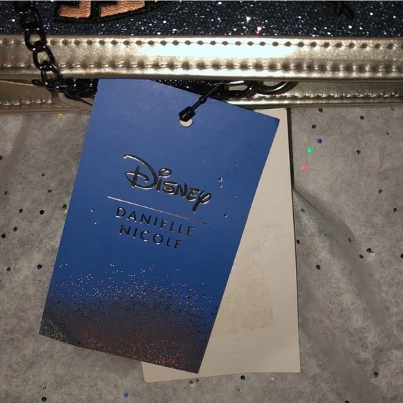 Danielle Nicole Snow White Crossbody Bag - Picture 5 of 5